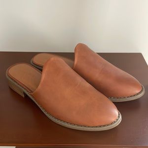 Sable Brown Mule - size 6